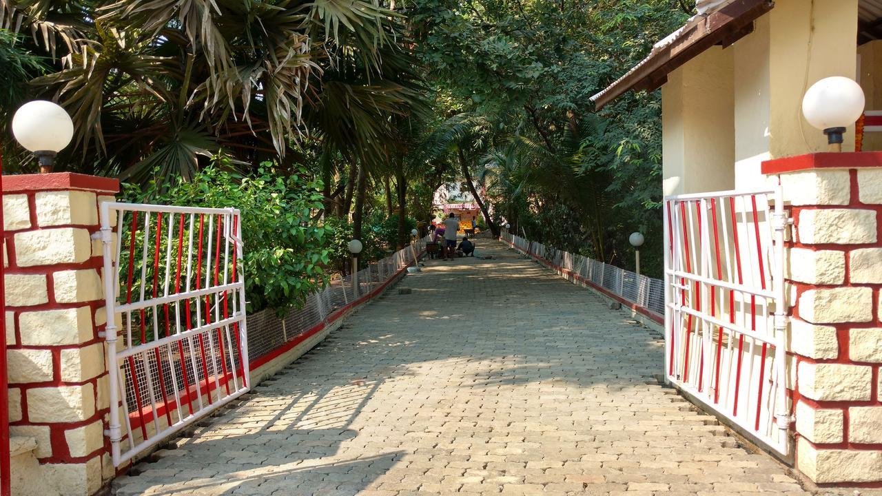 ת'יין Domonica Holiday Homes מראה חיצוני תמונה
